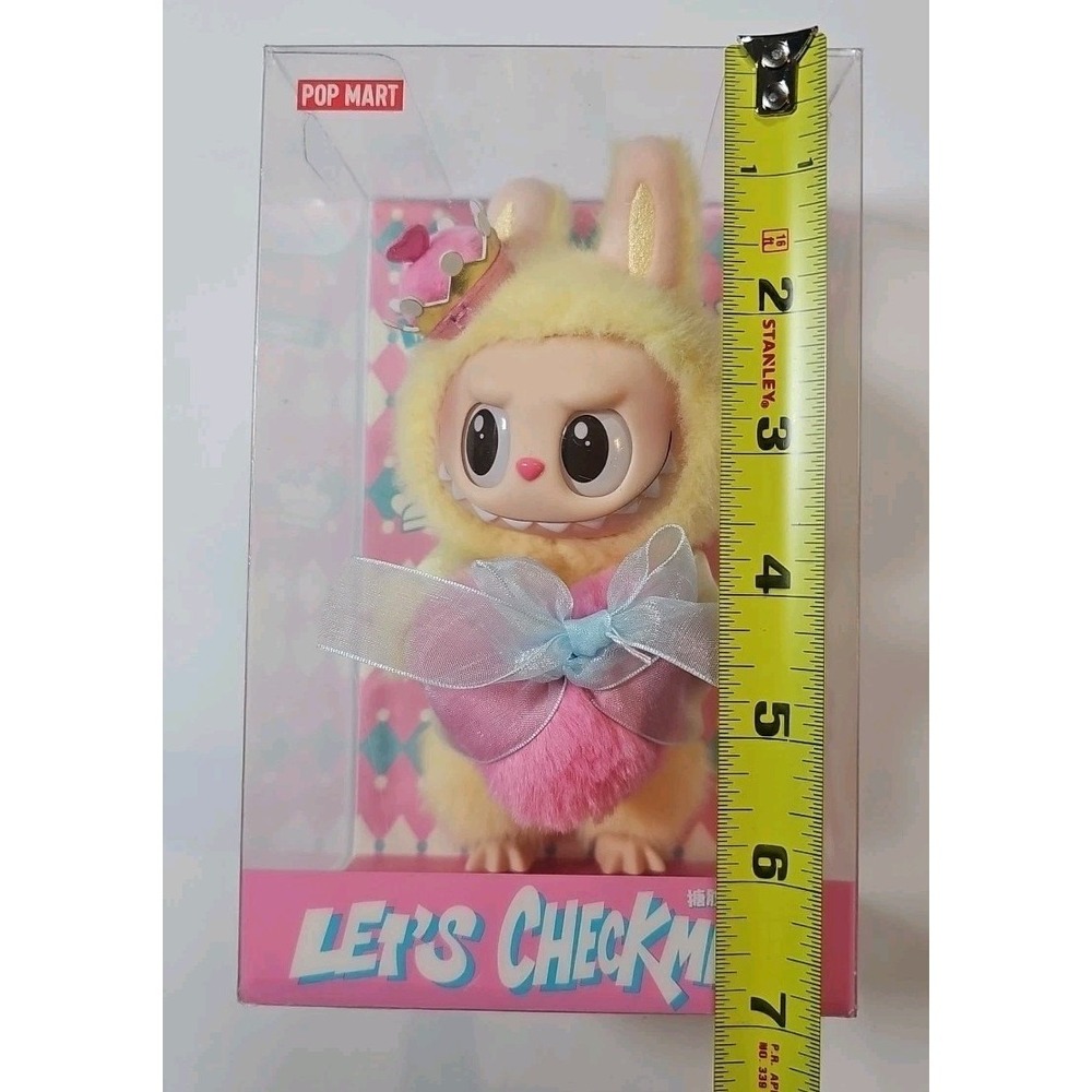 NIB Authentic Pop Mart Labubu Queen Let's Checkmate - Picture 7 of 9